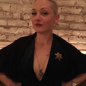 Meet your Posher, Andrea